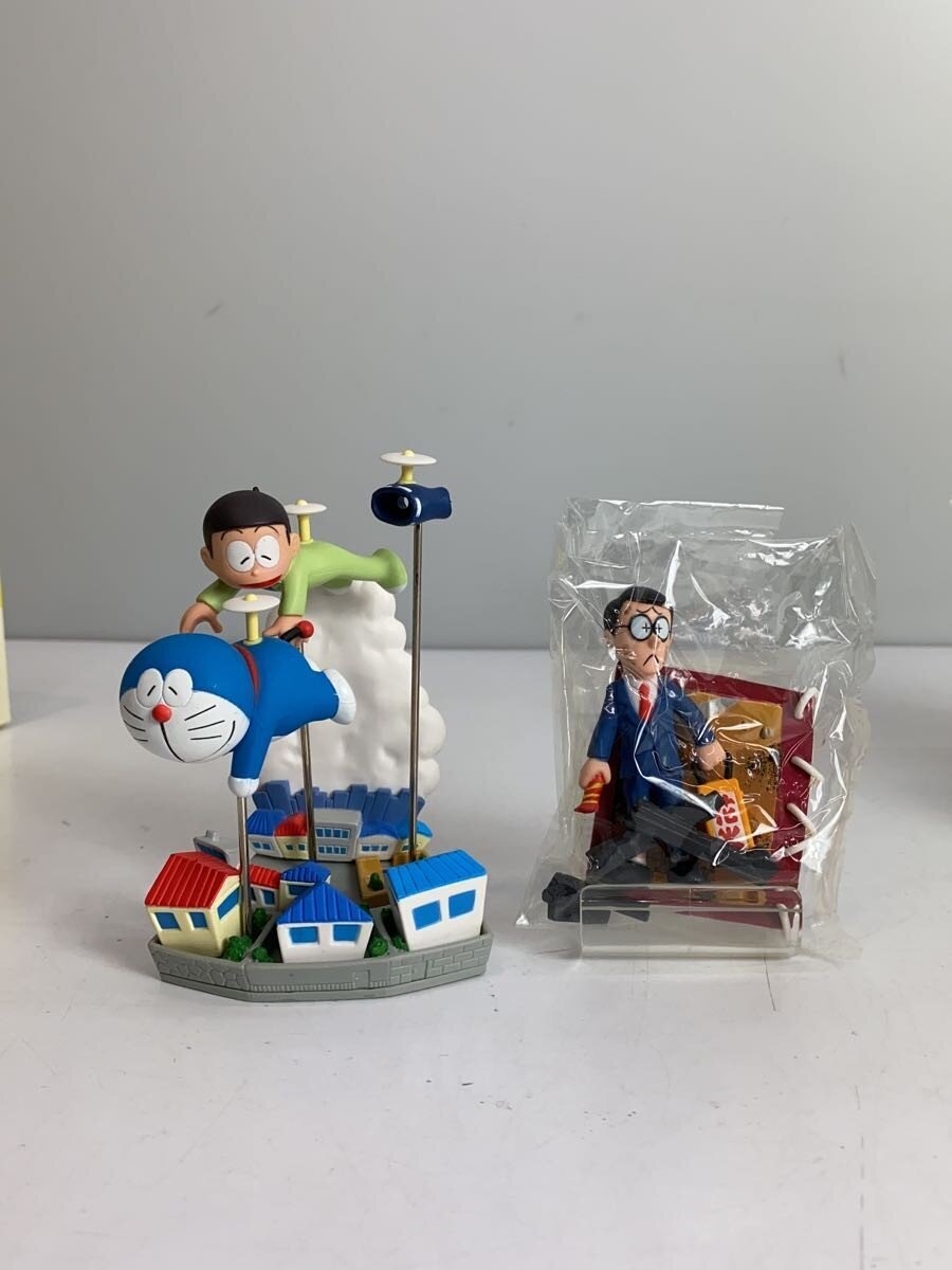 EPOCH Figure (Opened — 4 Boxes, Contains 5 Figures)