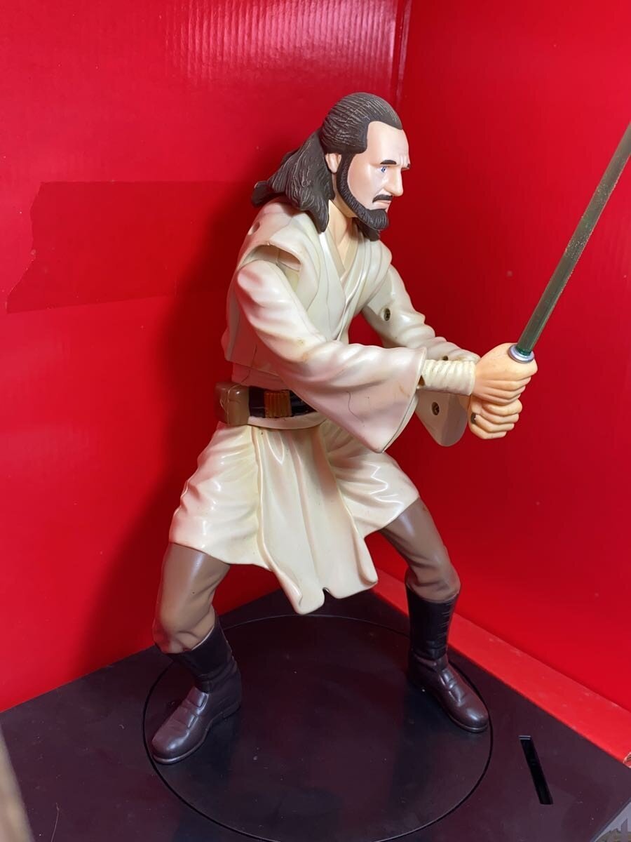 TOMY STAR WARS Piggy Bank - Qui-Gon Jinn