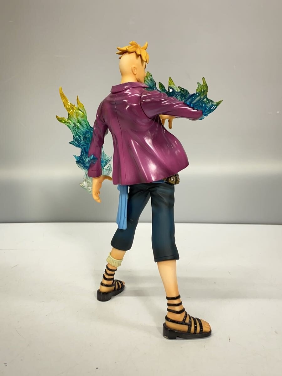 Mega House Figure