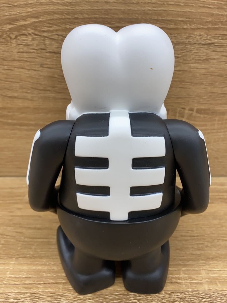 BOUNTY HUNTER Figure