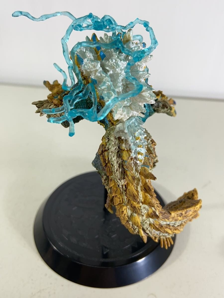 CAPCOM Figure Builder Standard Model Monster Hunter Zinogre (Supercharged / Angry Ver.2)