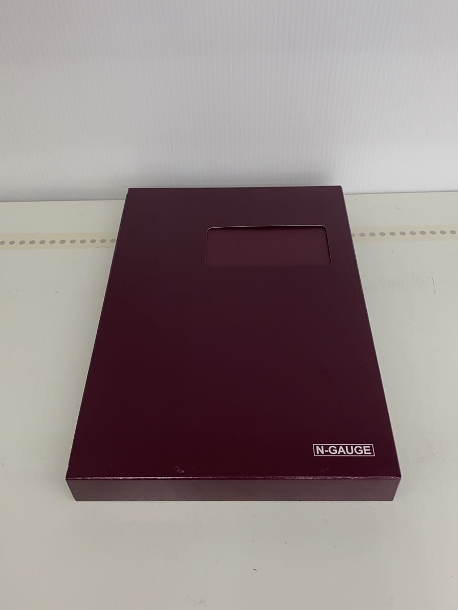 KATO Maroon Vehicle Case for 8 Cars (N Gauge) [10-0002]