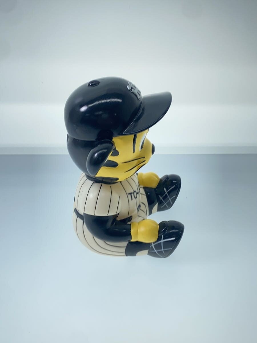 Torakky Soft Vinyl (Sofubi) Coin Bank — Other Brand