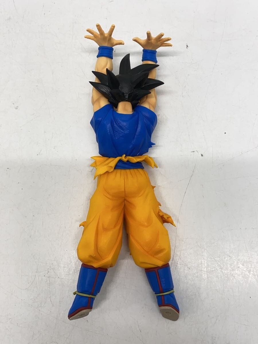 BANDAI SPIRITS 40th Anniversary Son Goku Figure - Comic & Anime