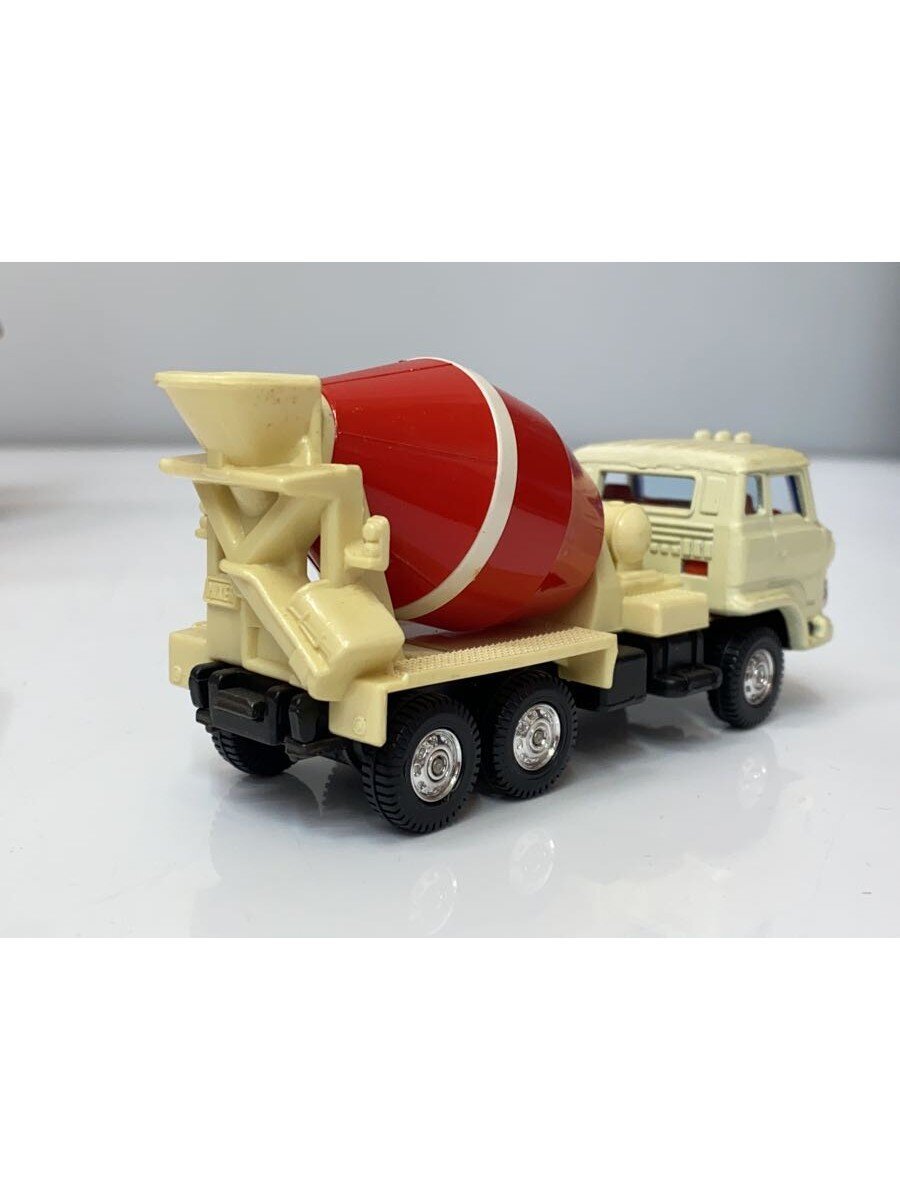 TOMY Boy 027