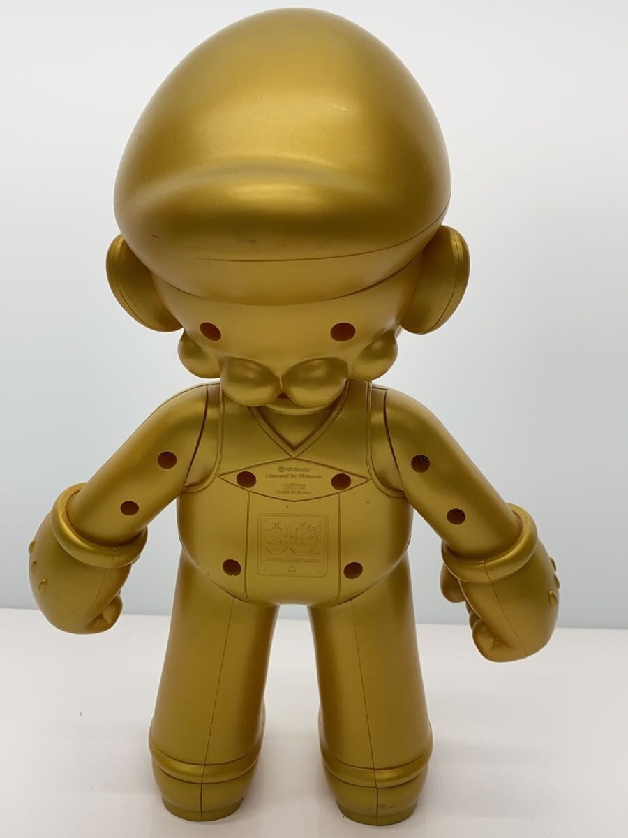 TAITO Game Figure