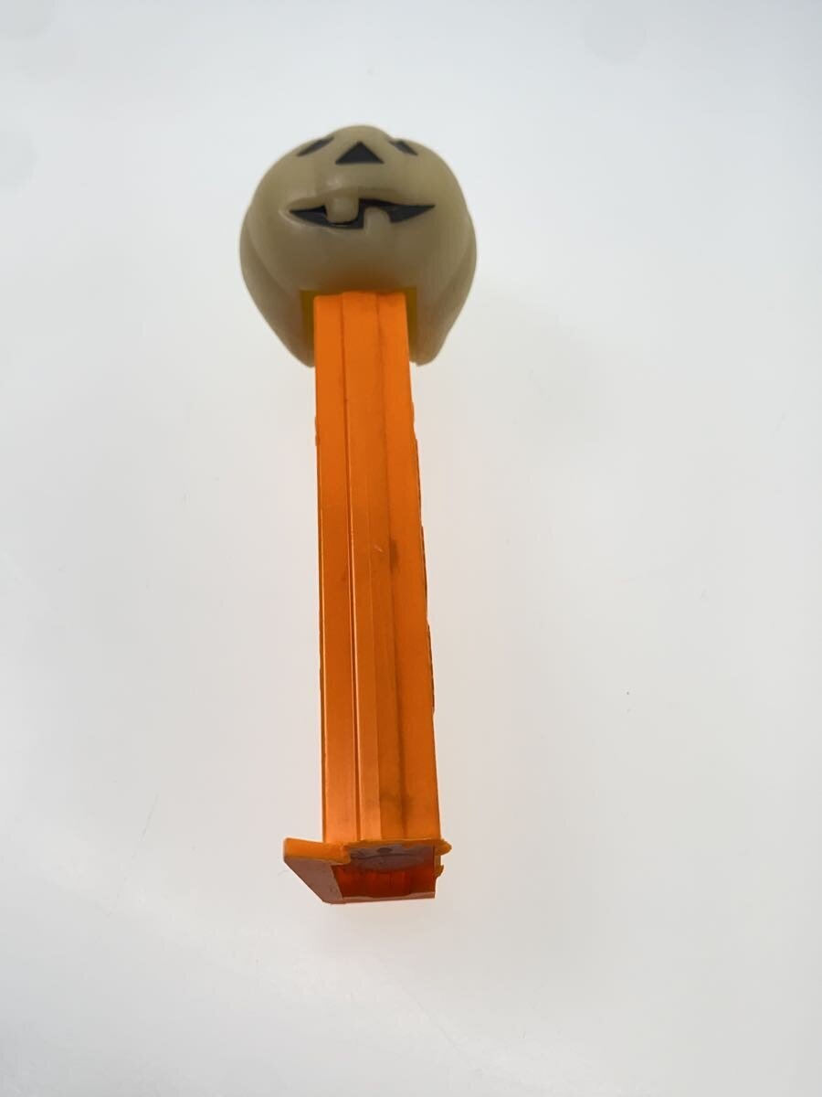 PEZ Halloween Dispensers (7 pieces) - Various Brands