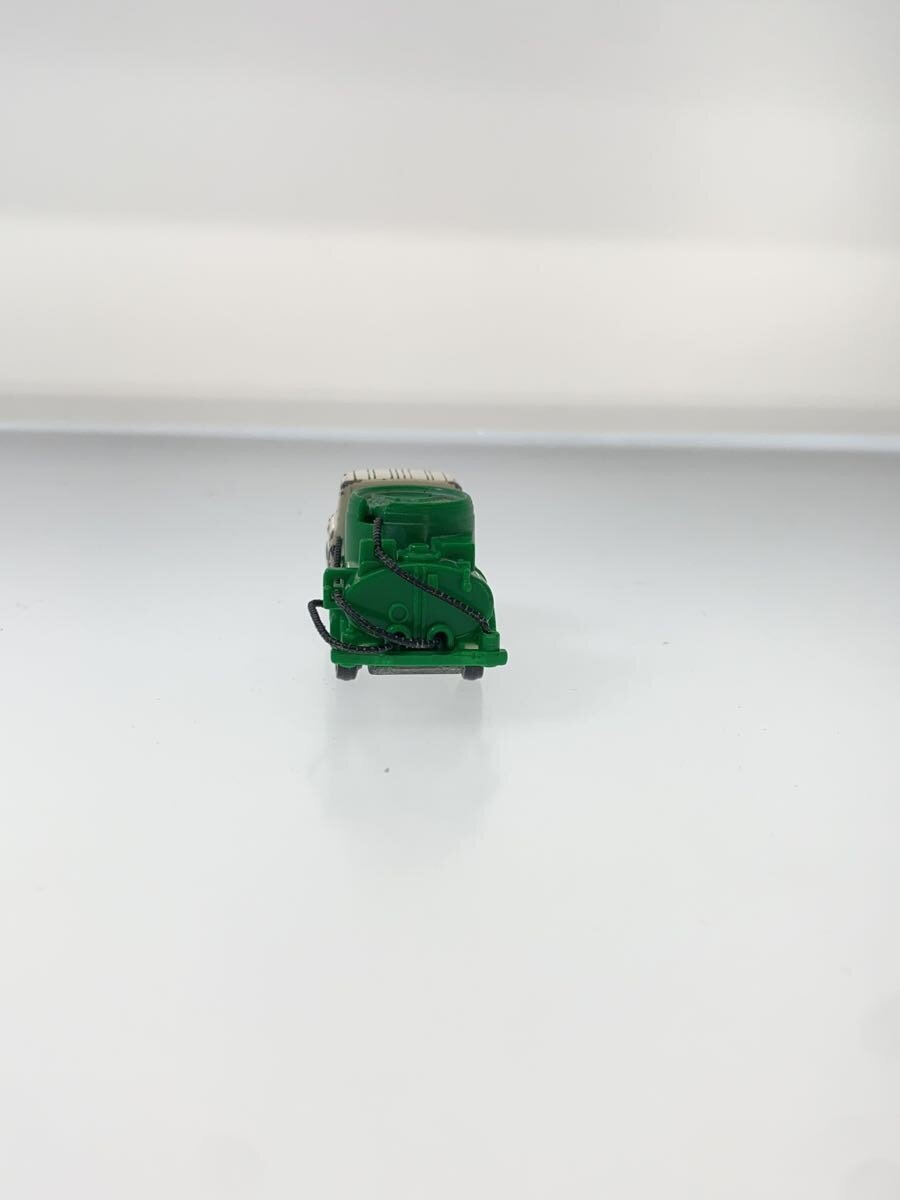 TOMY Tomica Made in Japan Toyota Dyna Vacuum Car 18-4 (No Box)