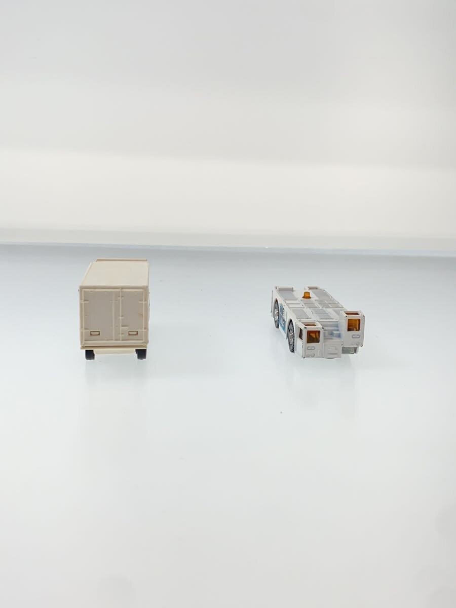 TOMY Truck & Towing Tractor "Jumbo Air" ANA (Made in Japan)