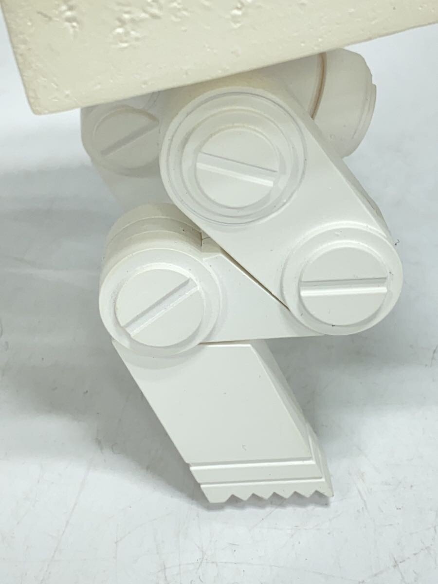 Other Brand World War Robots Ashley Wood Square MK2 "Blank Slate" Figure