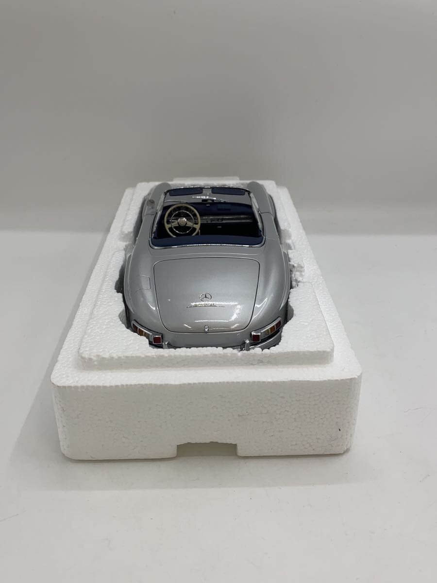 MINICHAMPS Mini Car - Silver