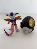 BANDAI SPIRITS Dragon Ball Z Frieza First Form & Frieza Pod
