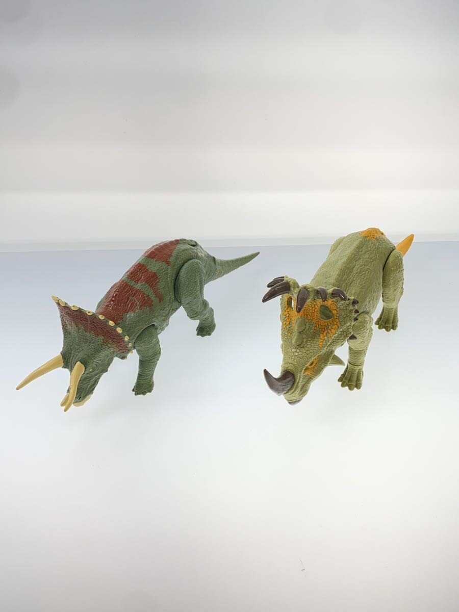 Mattel International Figure Lot (Dinosaurs)