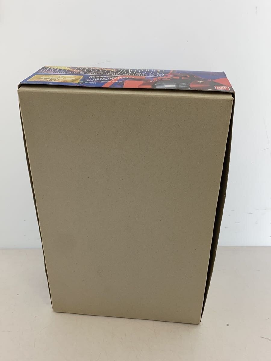 BANDAI 1/100 MG MS-06S Zaku II (Principality of Zeon Commander Type) - Unassembled