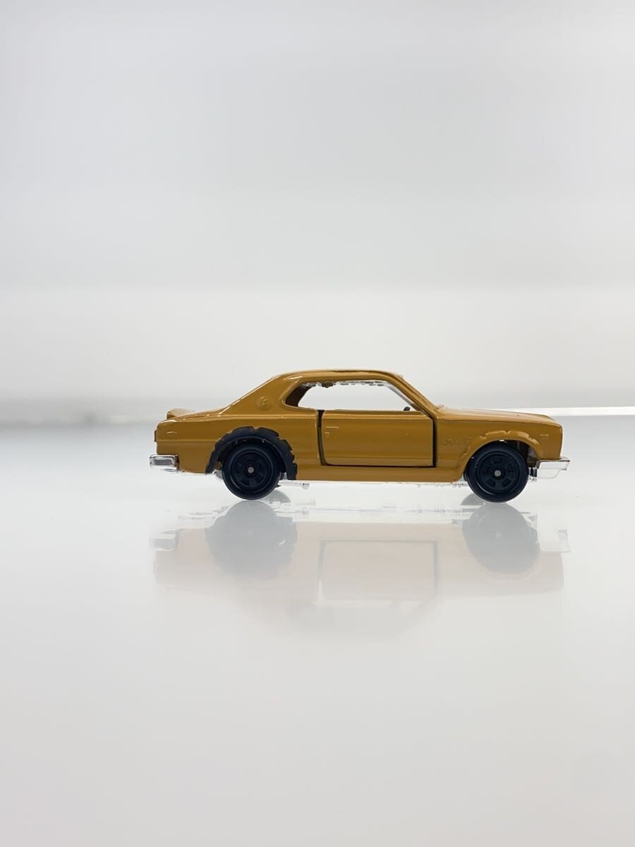 TOMY Tomica 1/62 Nissan Skyline GT-R KPGC-10 (Light Brown) Gulliver special-order