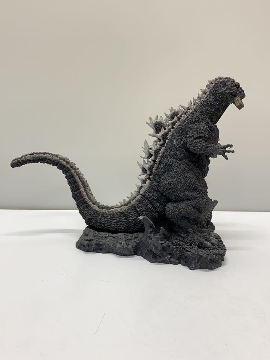 X-PLUS Toho 30cm Series 1954 Godzilla (Train-Biting Ver.) Finished Figure