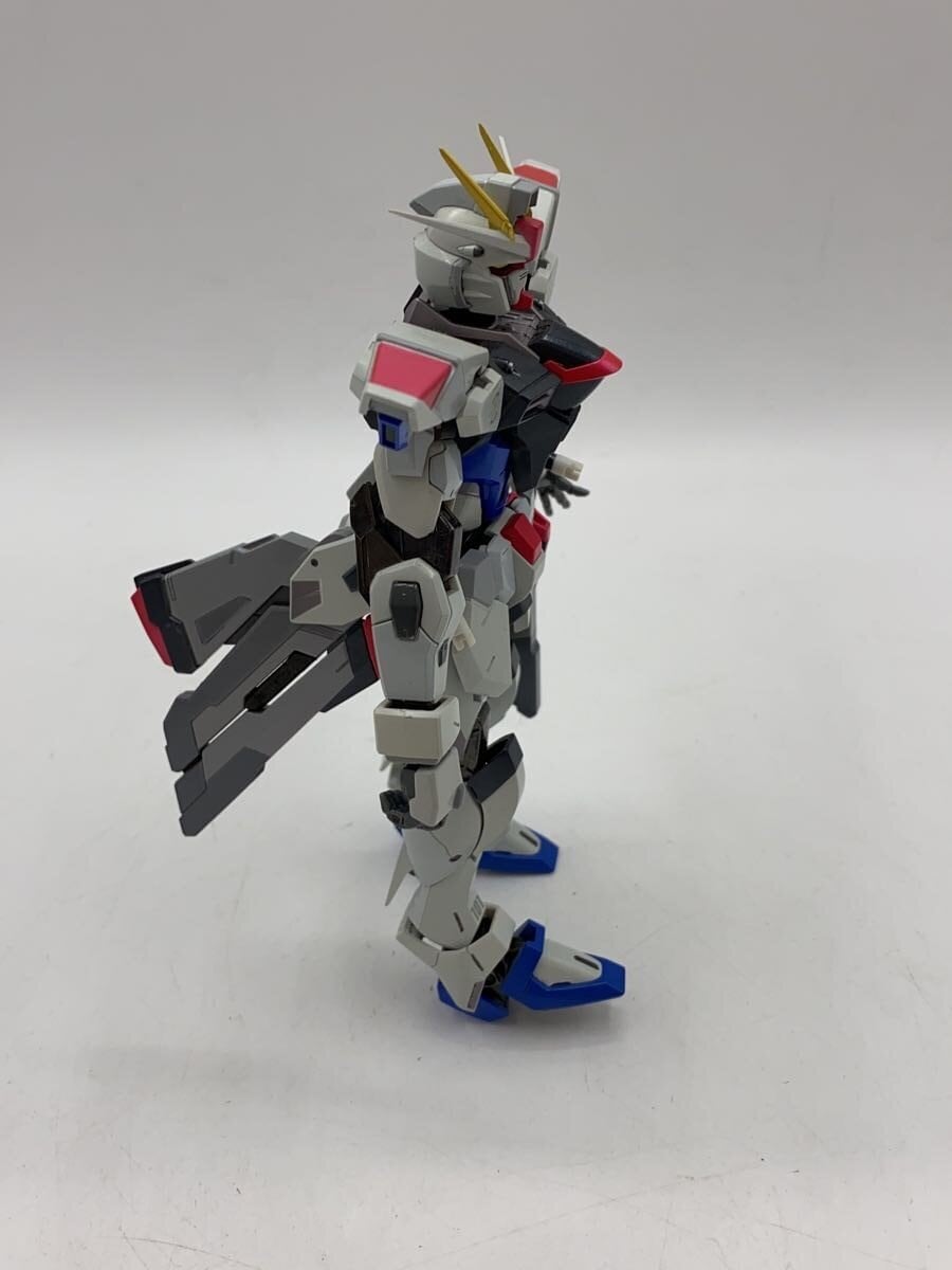 BANDAI METAL BUILD Freedom Gundam COMCEPT2