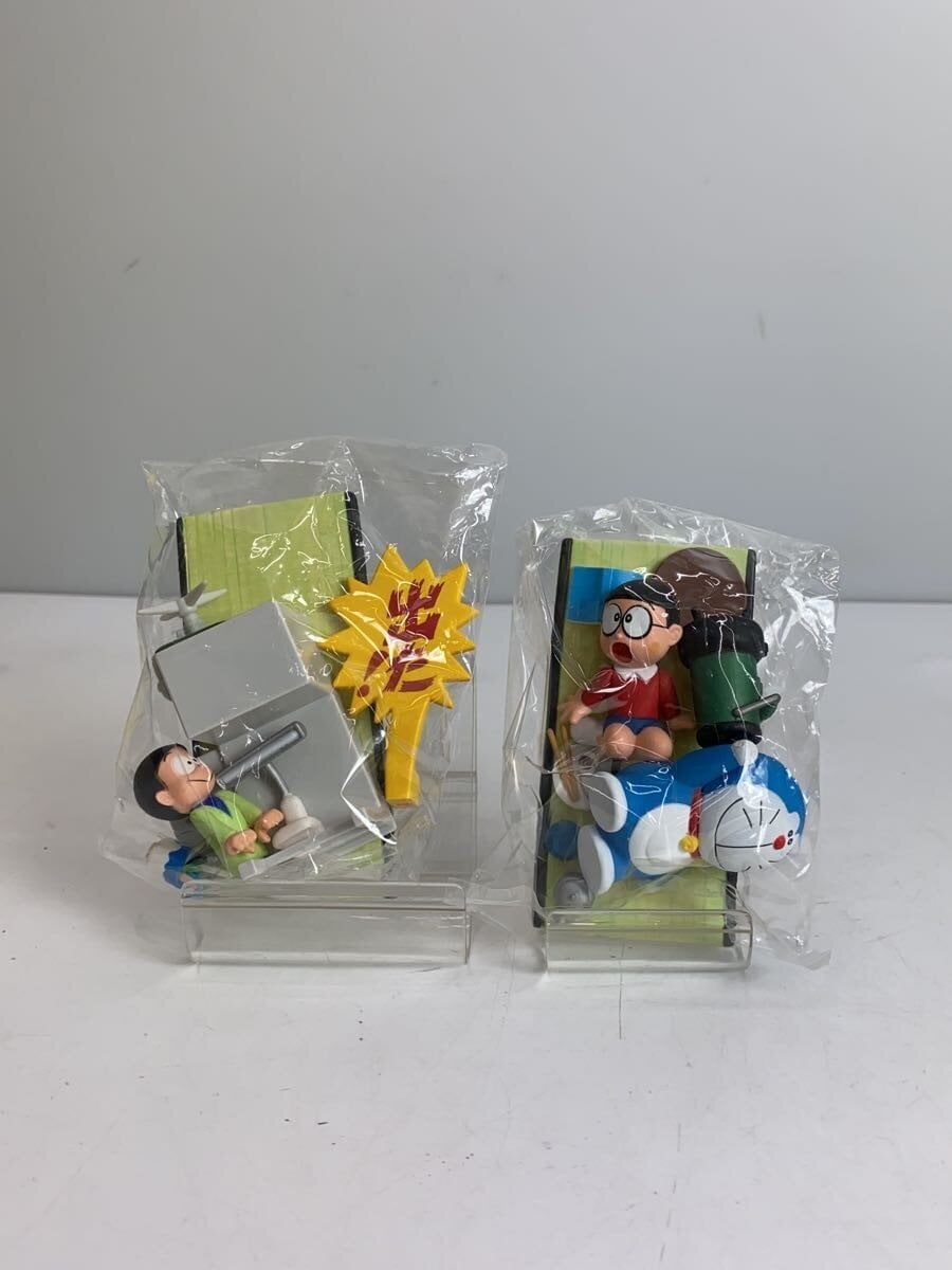 EPOCH Figure (Opened — 4 Boxes, Contains 5 Figures)