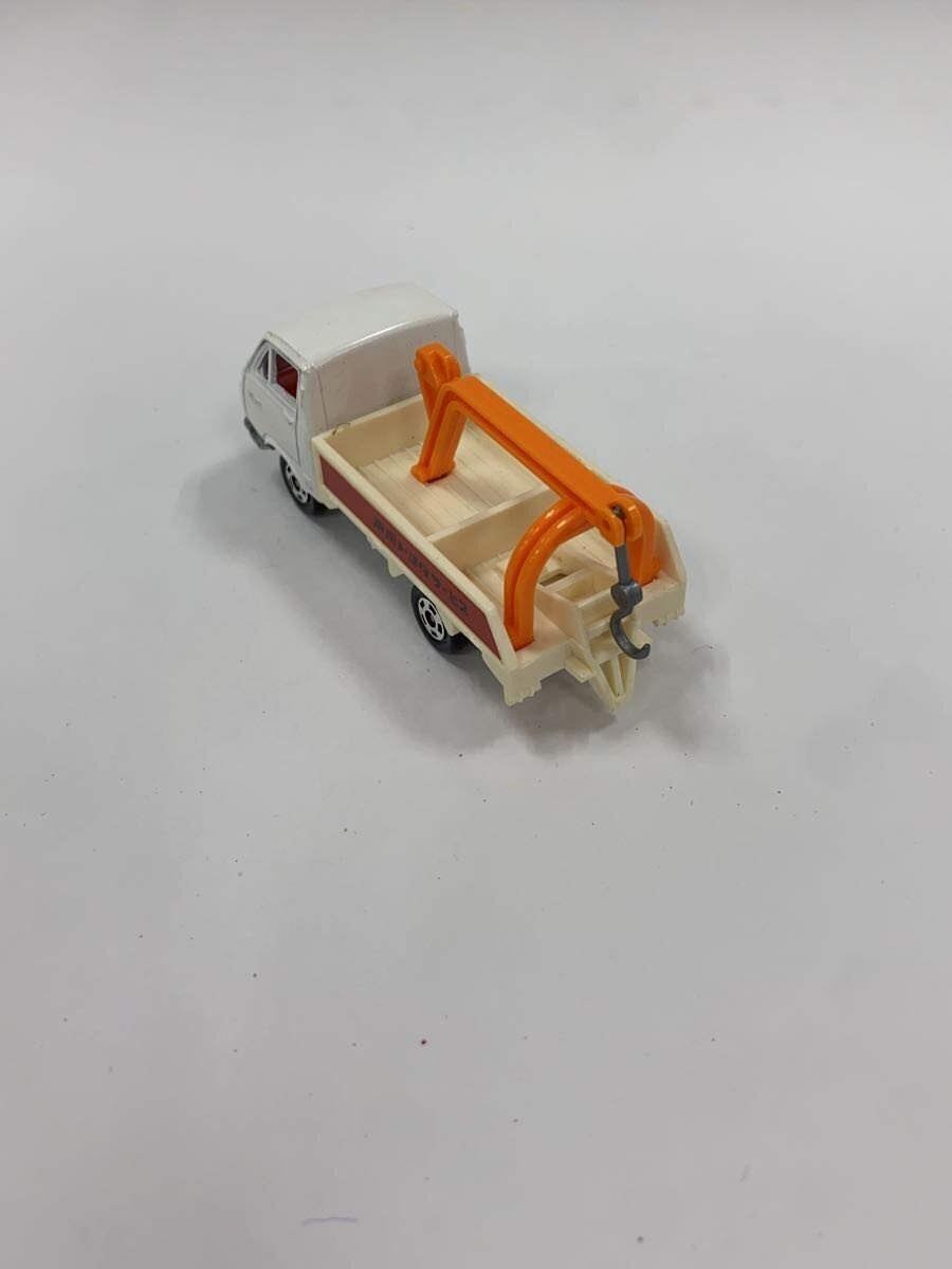 TAKARA TOMY Tomica Black Box Toyota Hiace Tow Truck Mini Car