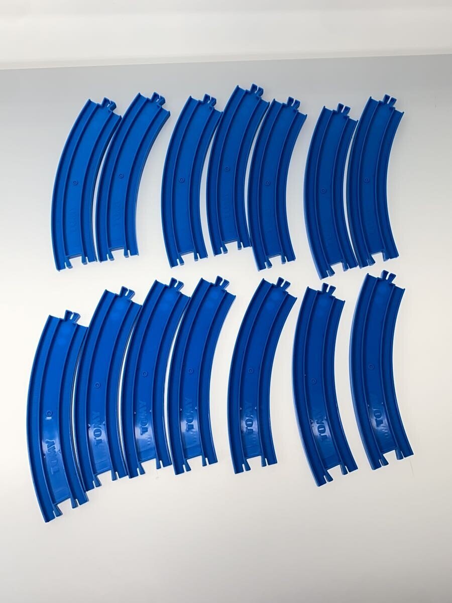 TAKARA TOMY Plarail Let's Start! Basic Rail Set (no box)