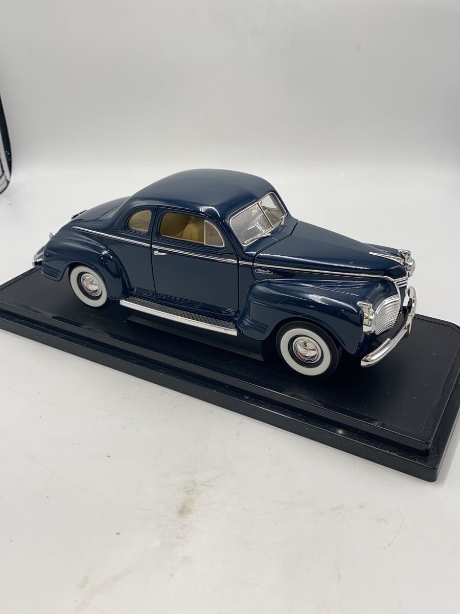 Other Brand ROAD SIGNATURE 1941 PLYMOUTH (boys' toy)