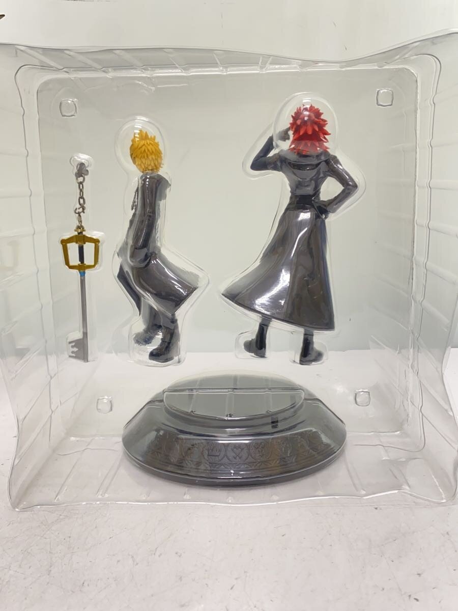 BANDAI SPIRITS Roxas & Axel Statue (Game Figure, Last One Prize)
