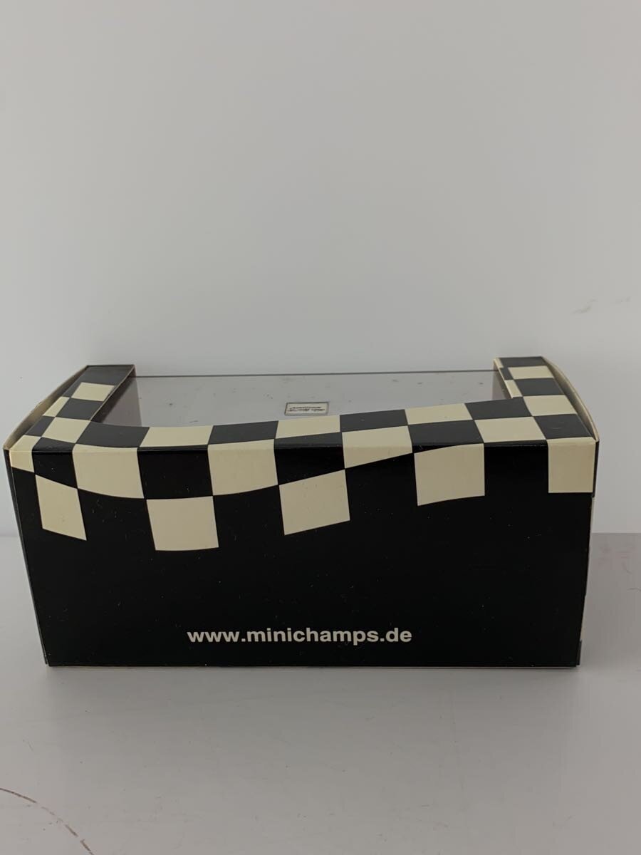 MINICHAMPS Die-cast Car (White) 400 051302