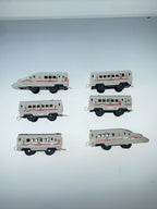 TAKARA TOMY Plarail Ippai Tsunagou New 800 Series Shinkansen 6-Car Set (No Box)