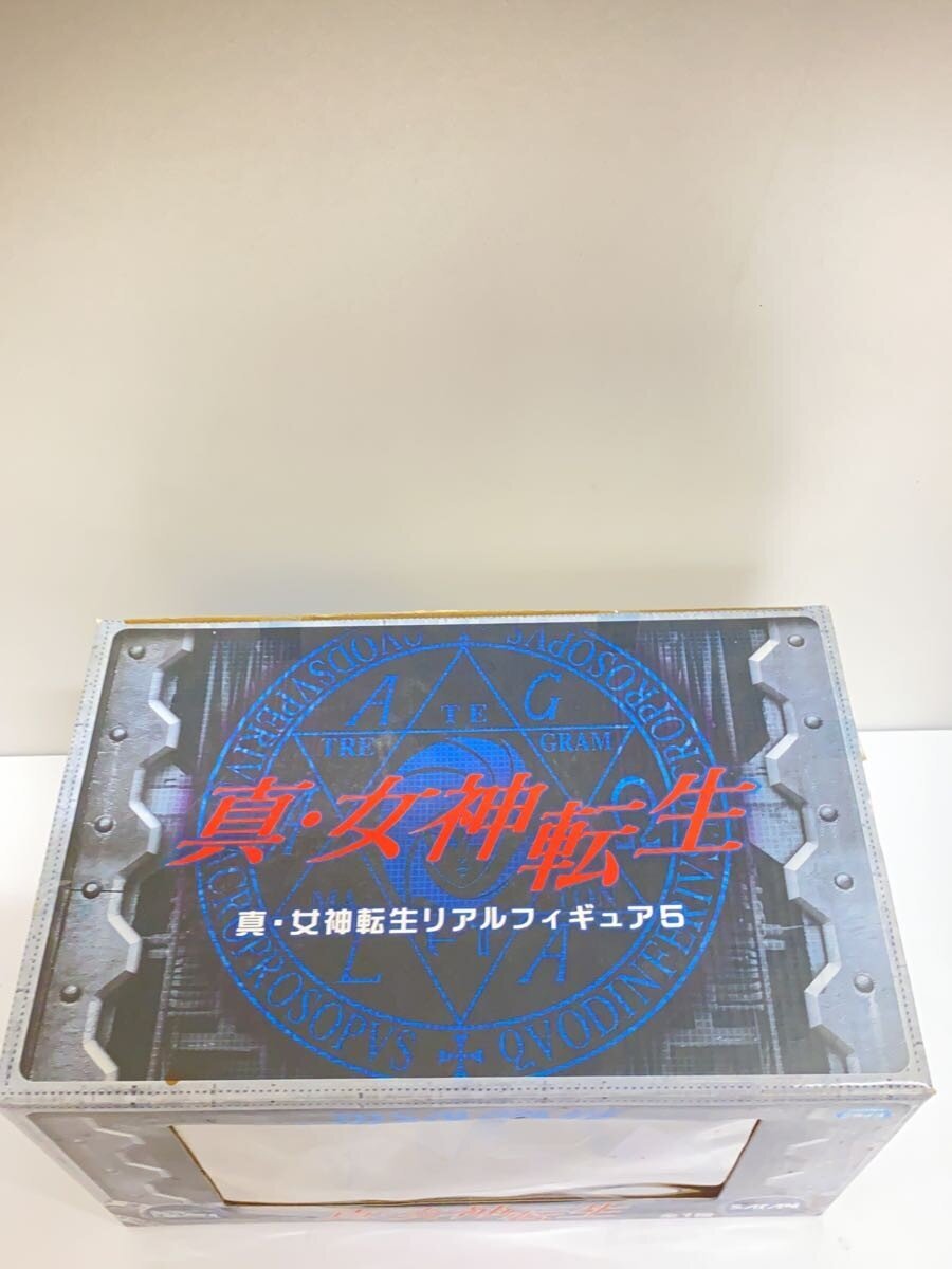 FURYU Game Figure