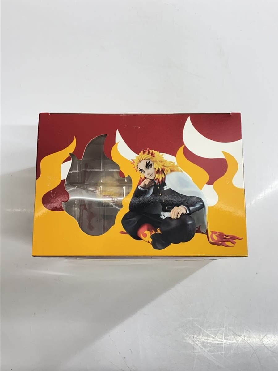 Mega House Figure (Comic & Anime)