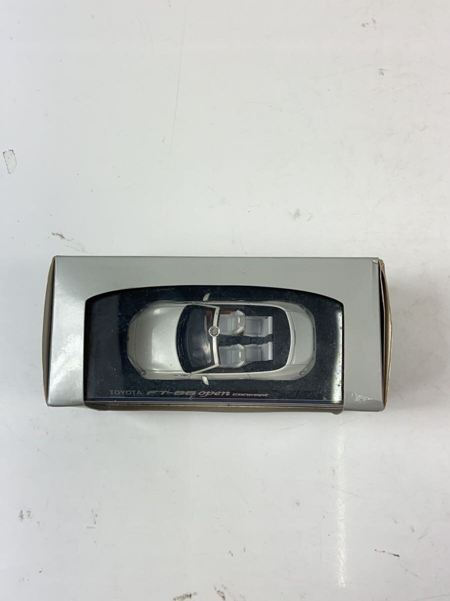 KYOSHO Mini Car FT-86 (Box and Contents Stained)