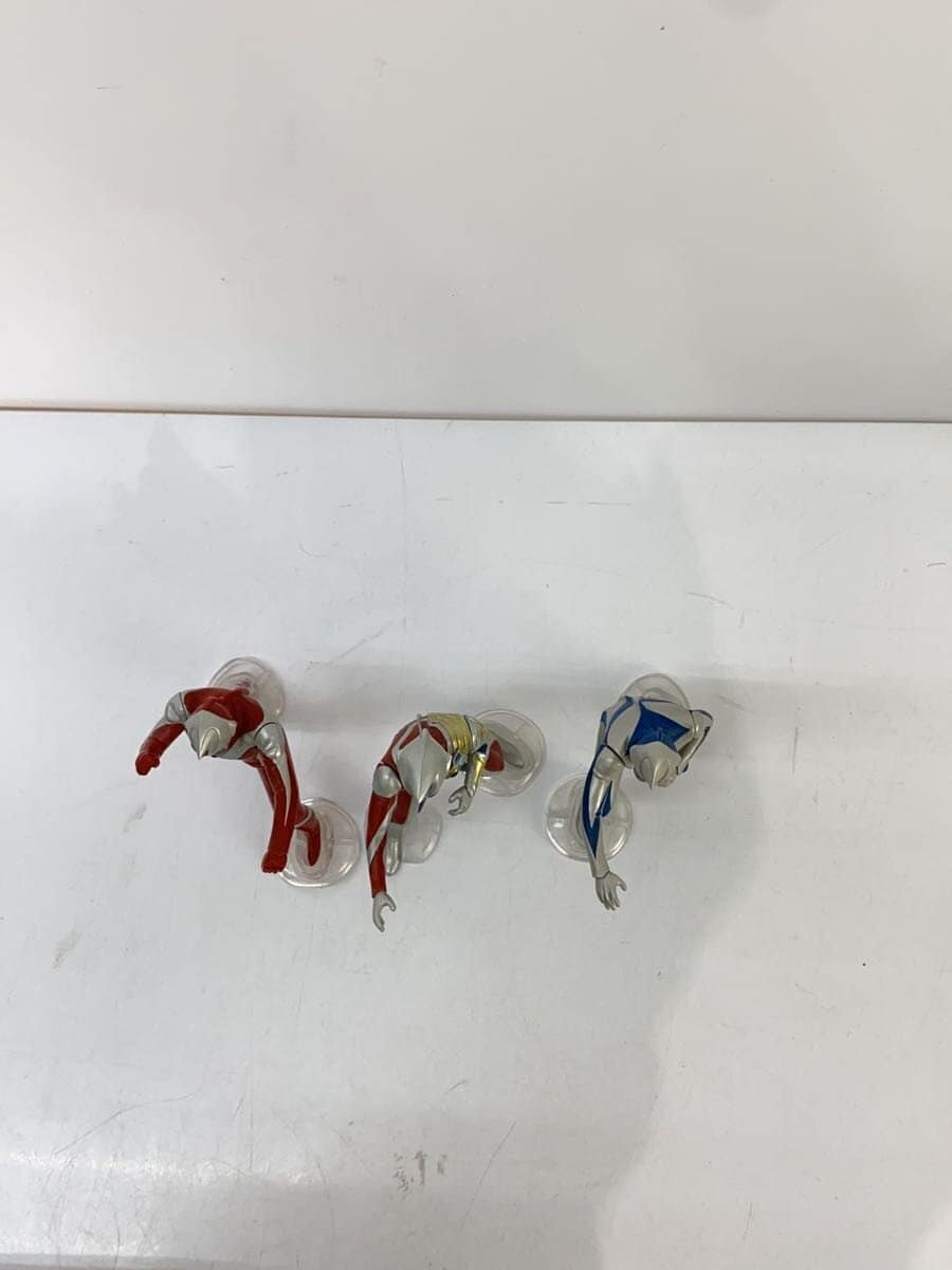 BANDAI Ultimate Luminus Premium Ultraman No.8
