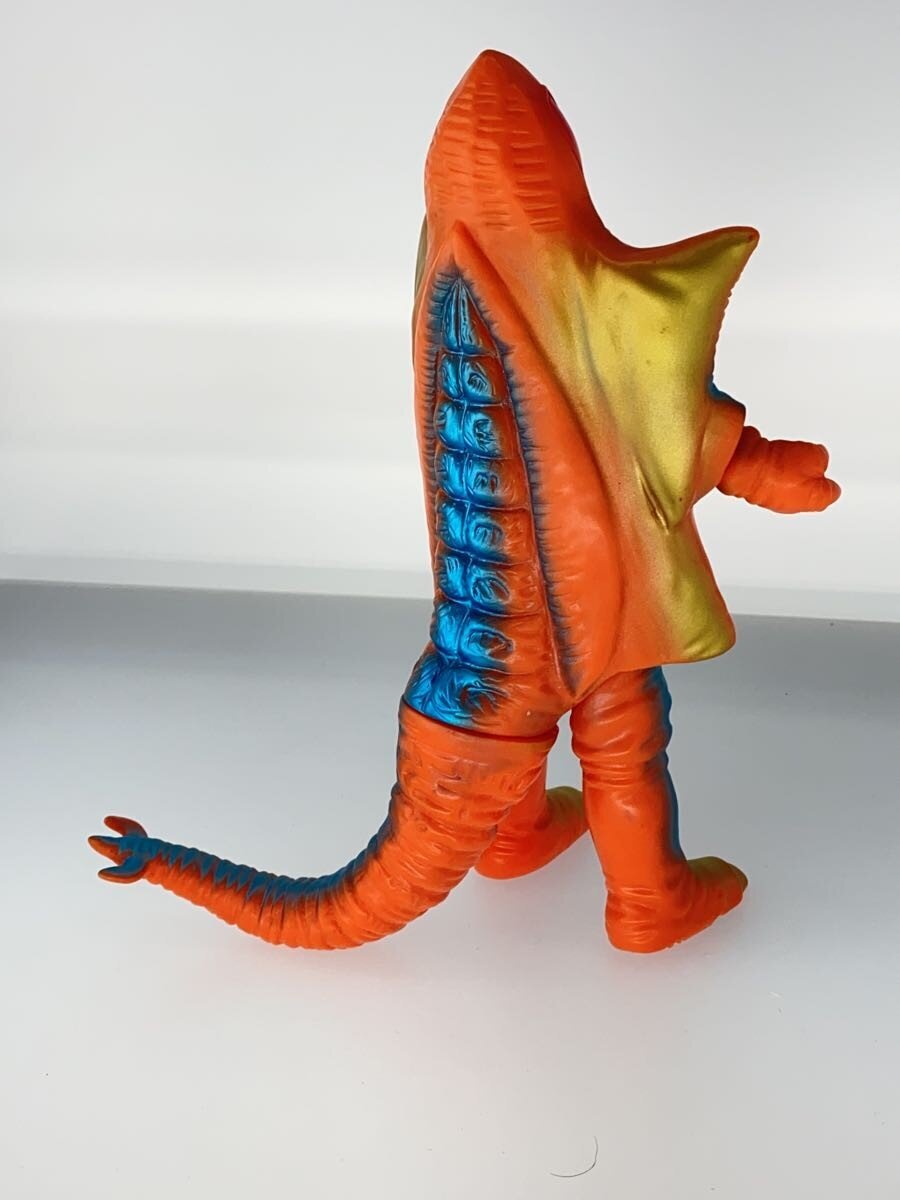 Other Brand Figure, Tsuburaya Communications, Iron