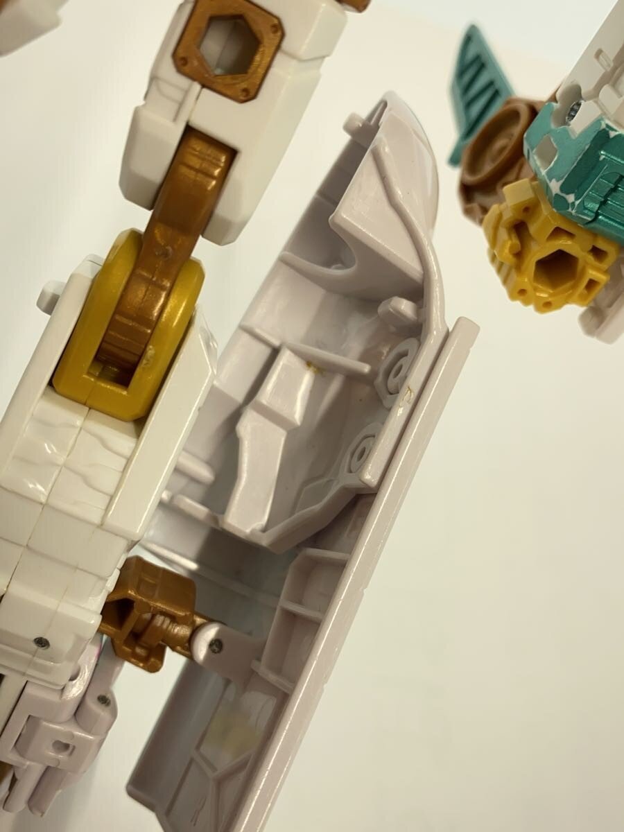 TAKARA TOMY Perfect E5 Yamanote (Shinkalion Z)