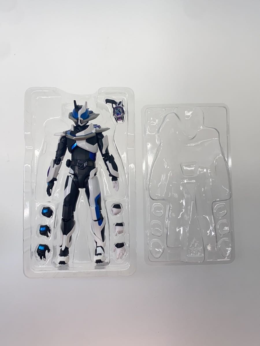 BANDAI SPIRITS S.H.Figuarts Kamen Rider Jean (Tamashii Web Shop Exclusive) / Kamen Rider Geats