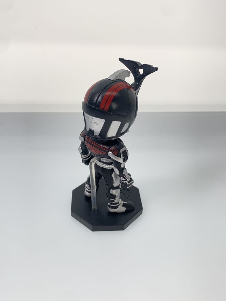 Various Brands Figures: Kabuto / Wakore Set