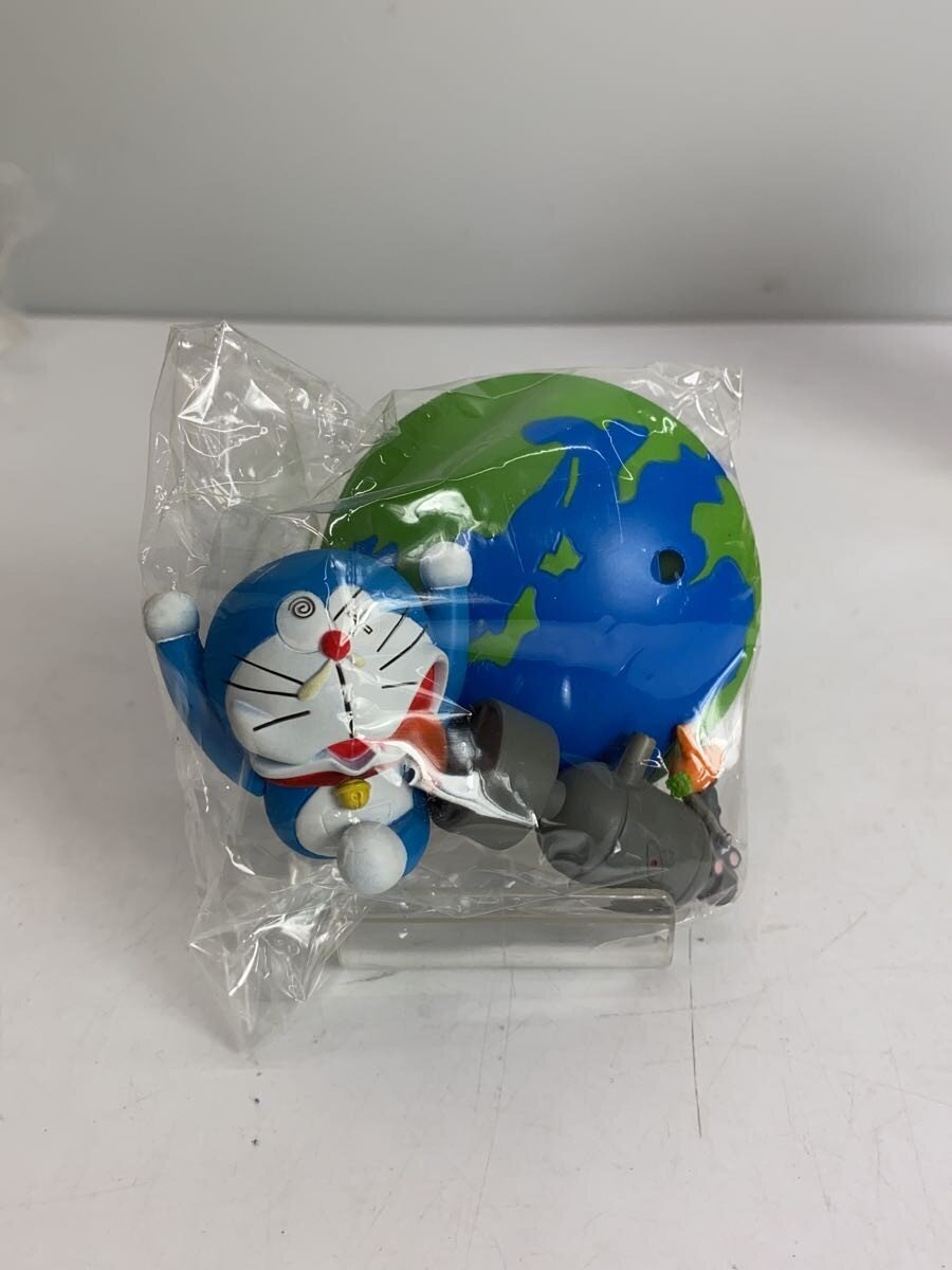 EPOCH Figure (Opened — 4 Boxes, Contains 5 Figures)