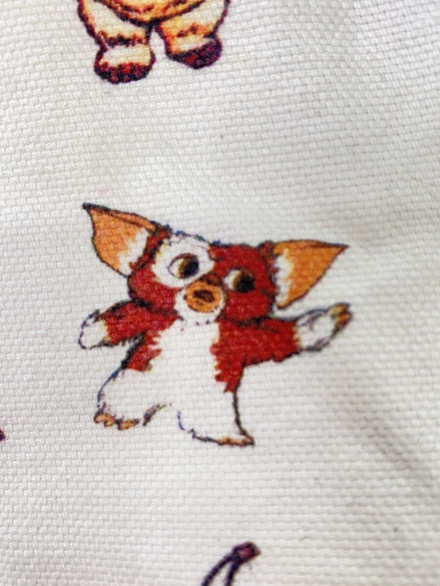 Other Brand Cushion Cover (LIFE Entertainment SERIES)
