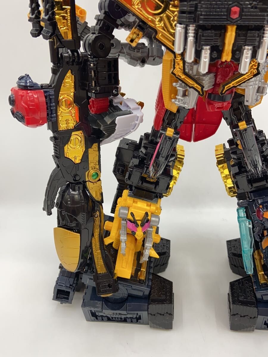 BANDAI King-Ohger God King-Ohger (Tokusatsu) - Some Parts Missing