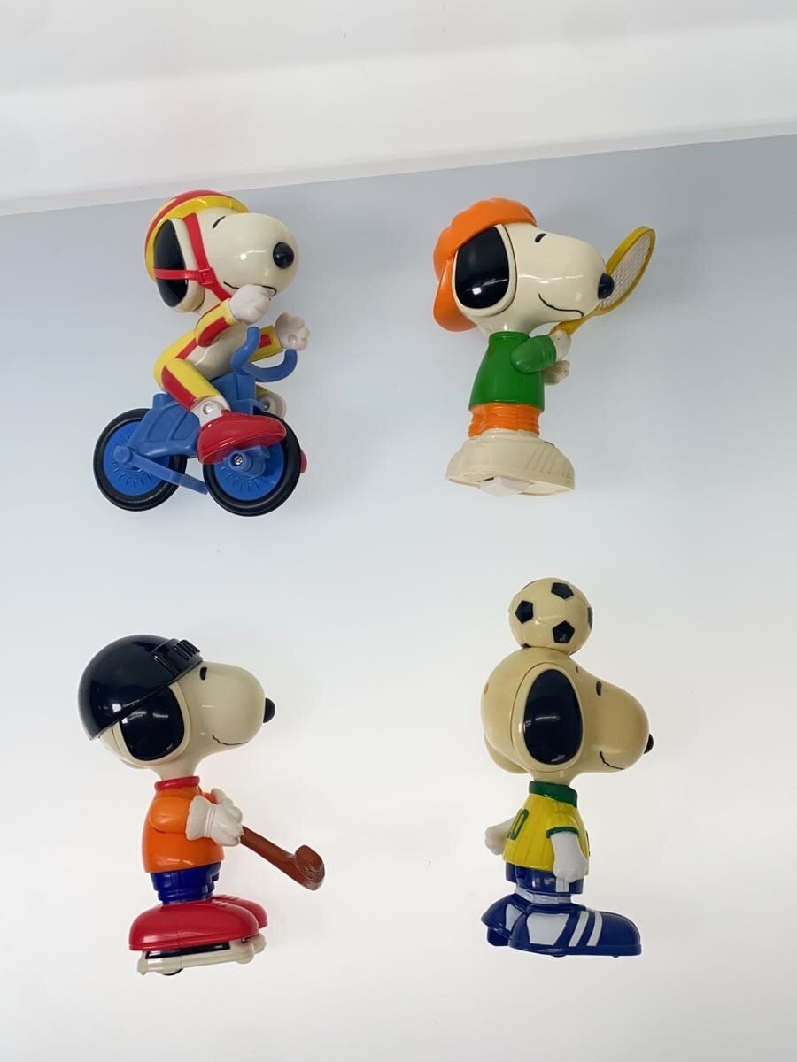 Other Brand Peanuts Sporty Snoopy Figure Set