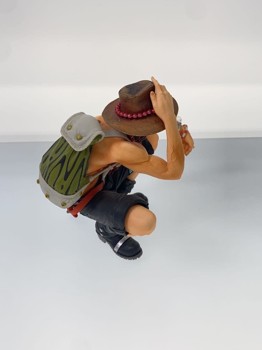 Other Brand Figure: Portgas D. Ace KING OF ARTIST (One Piece)