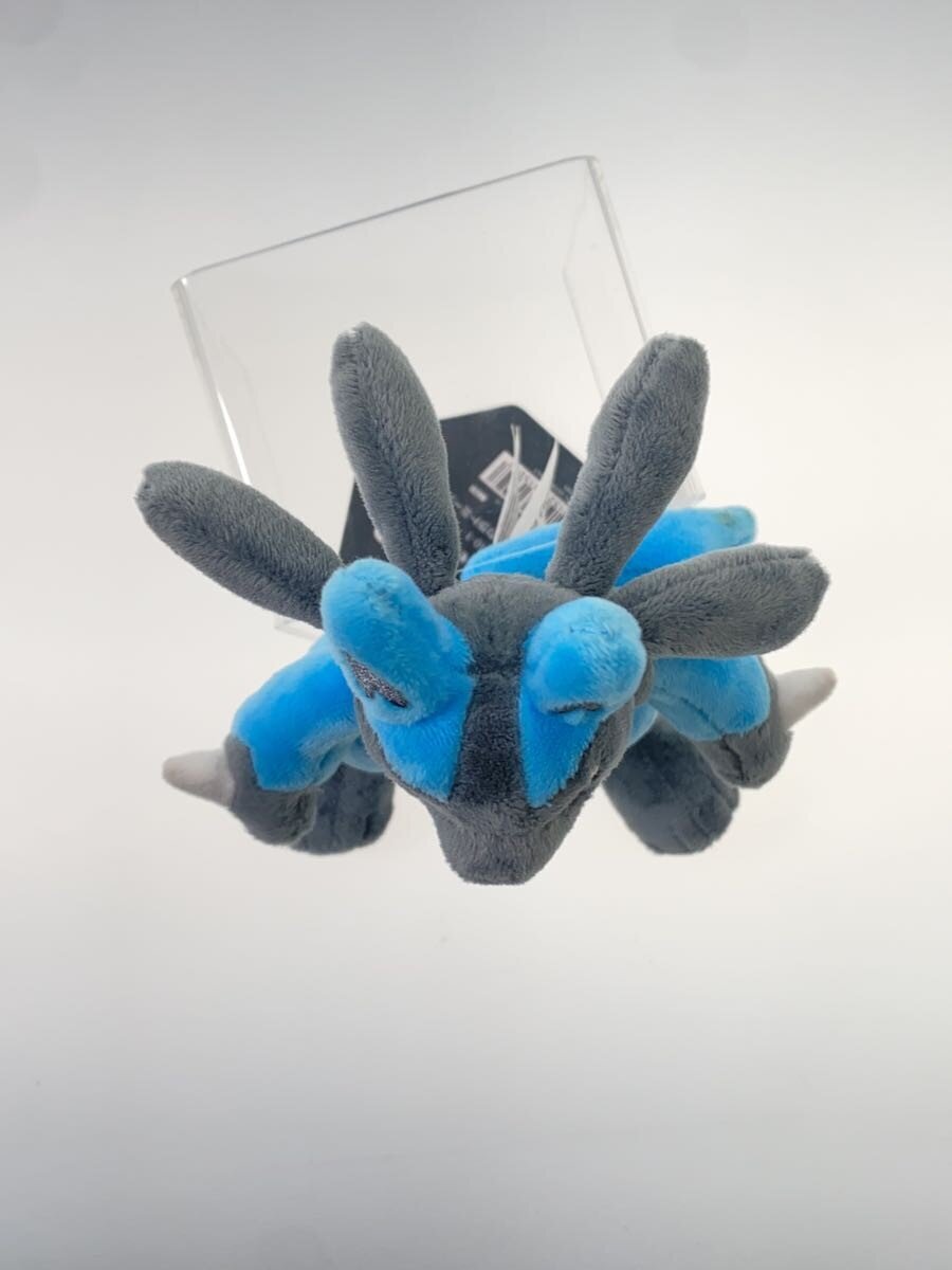 Pokemon POSING Plush Lucario (with tag)