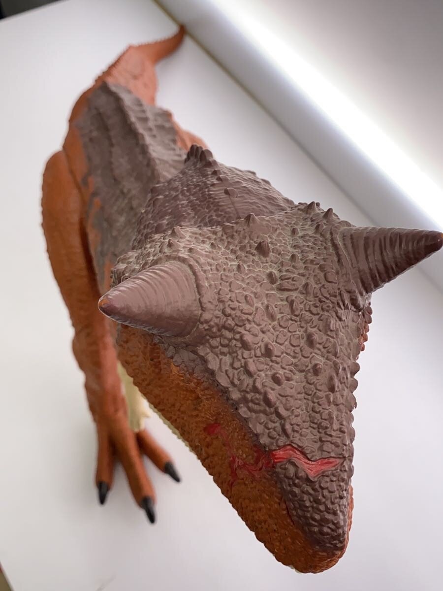 Mattel International Jurassic World Carnotaurus Action Figure (Tokusatsu Figure)