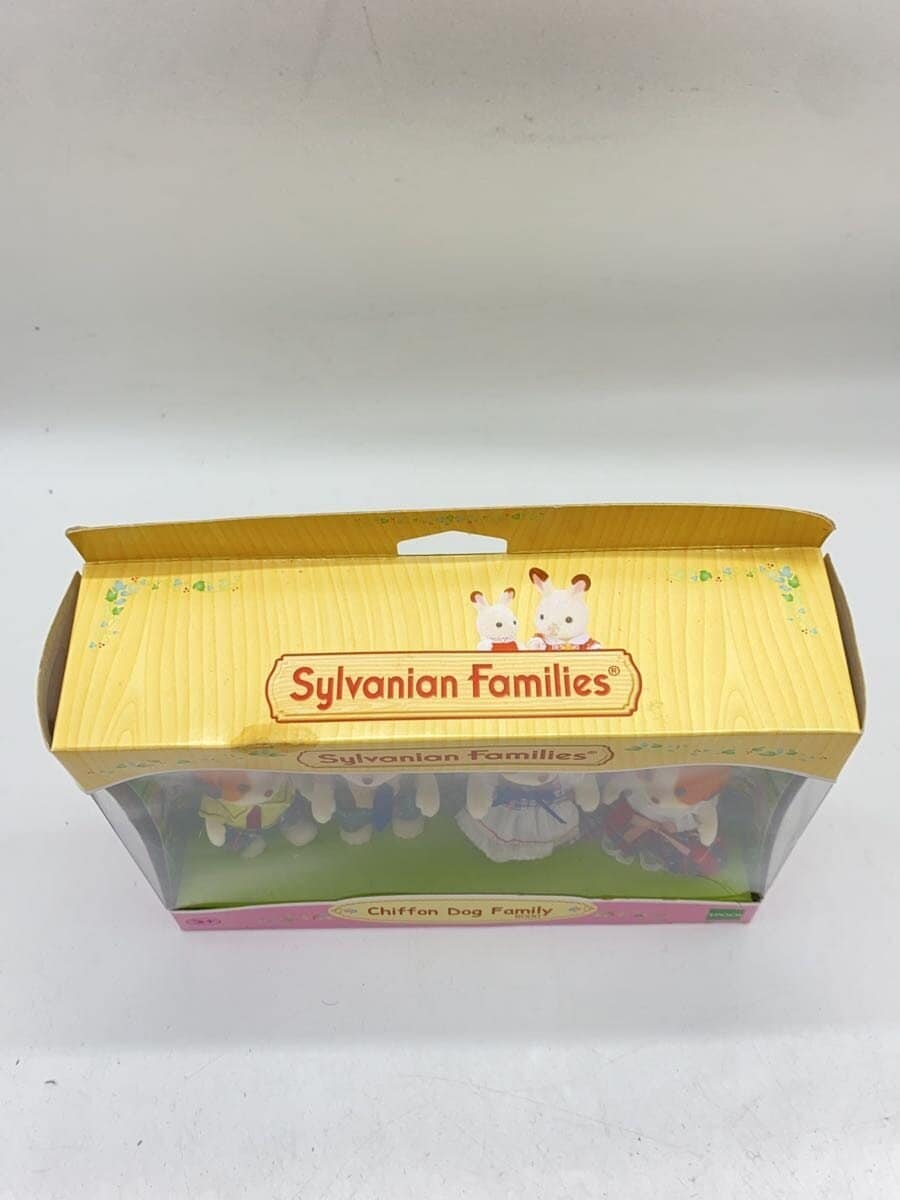 EPOCH Sylvanian Families Chiffon Dog Family Girl