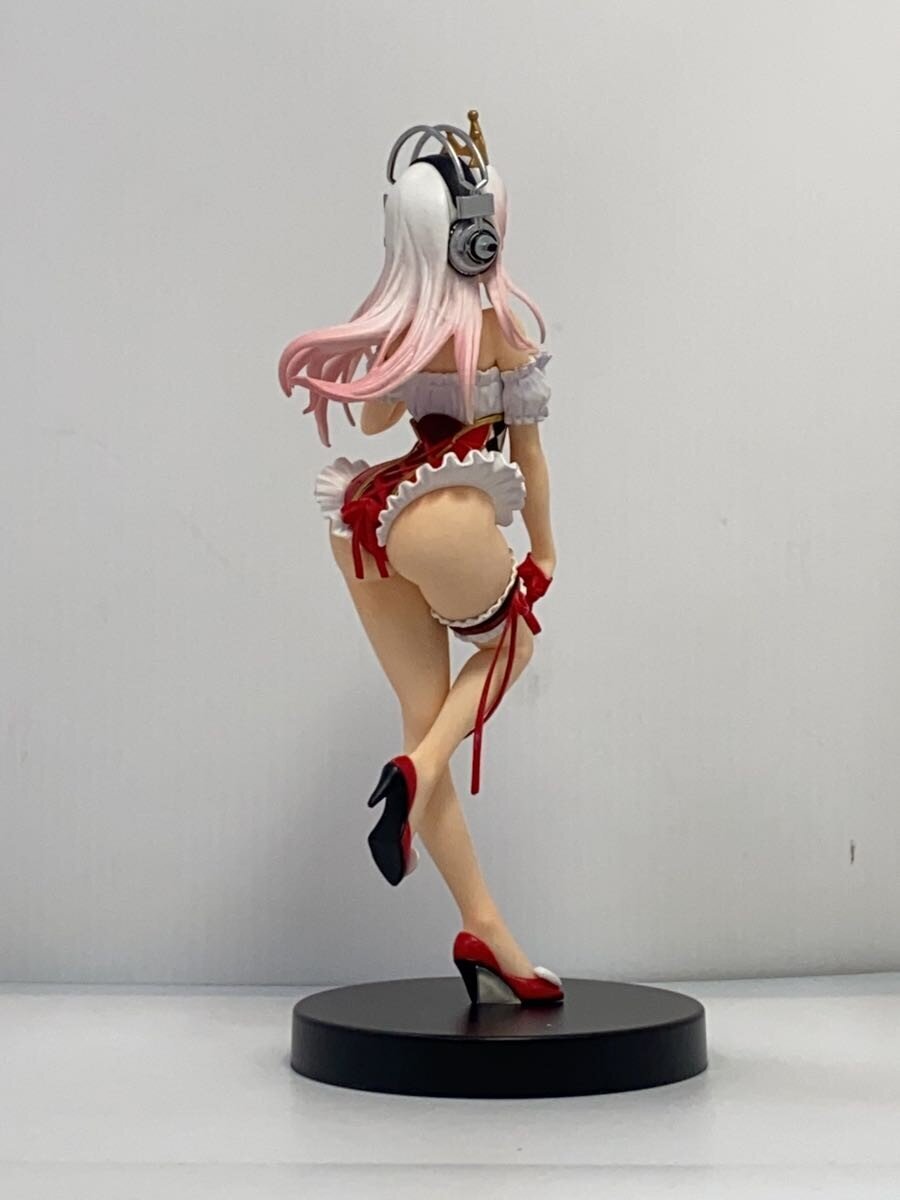 FURYU Figure: Super Sonico (Sonico-chan and the Fairy Tale) Queen of Hearts