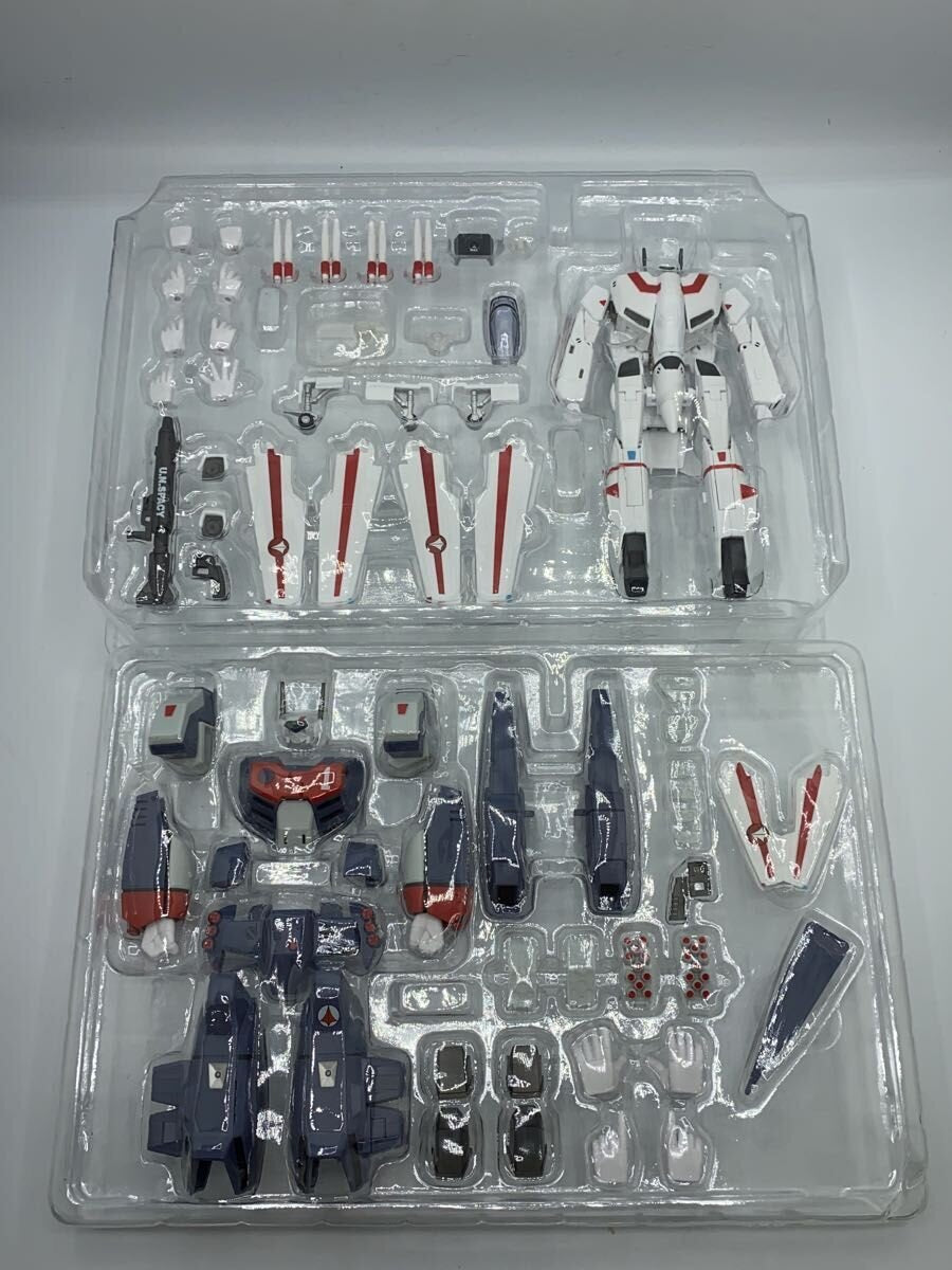 BANDAI SPIRITS VF-1J Figure