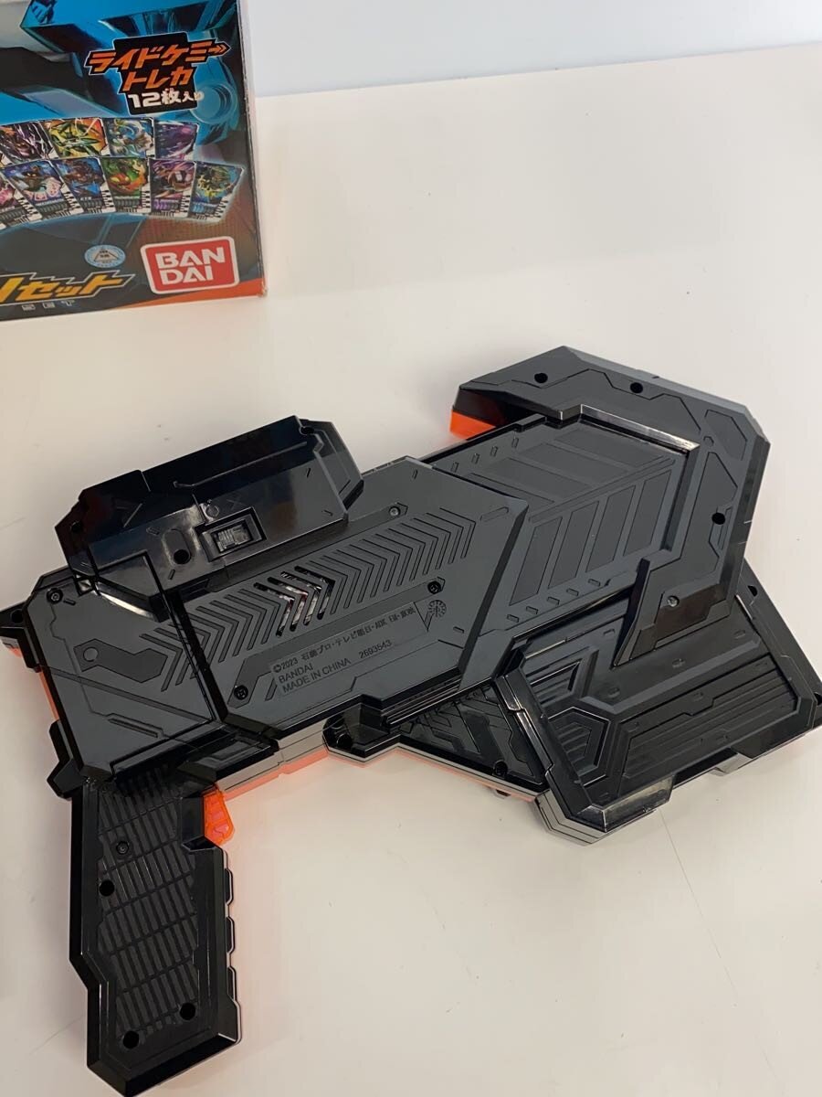 BANDAI Kamen Rider Gatchard Transformation Belt Complete Roleplay Set (2693540) — 48 Cards