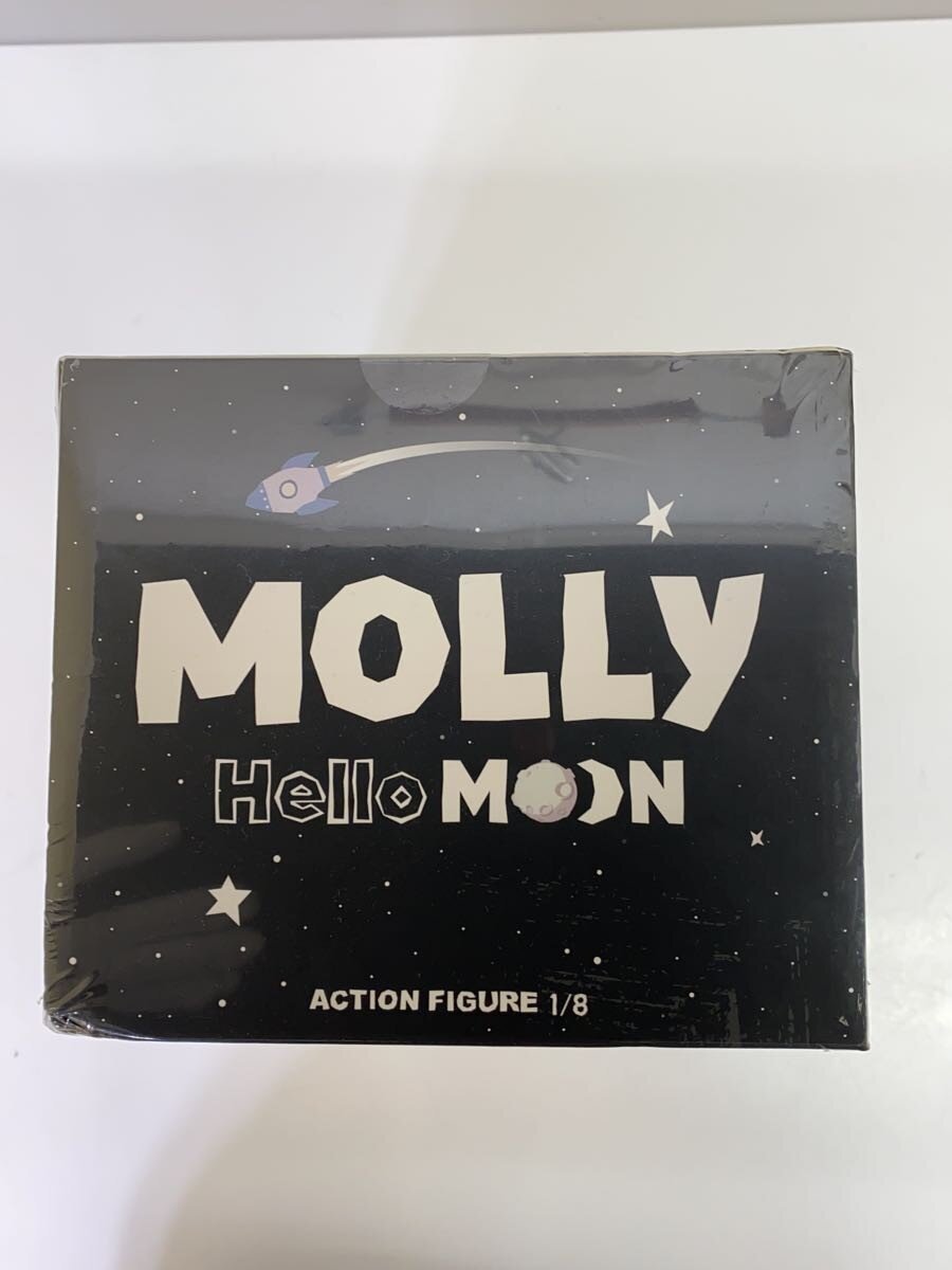 POP MART MOLLY 'Hello MOON' Figure