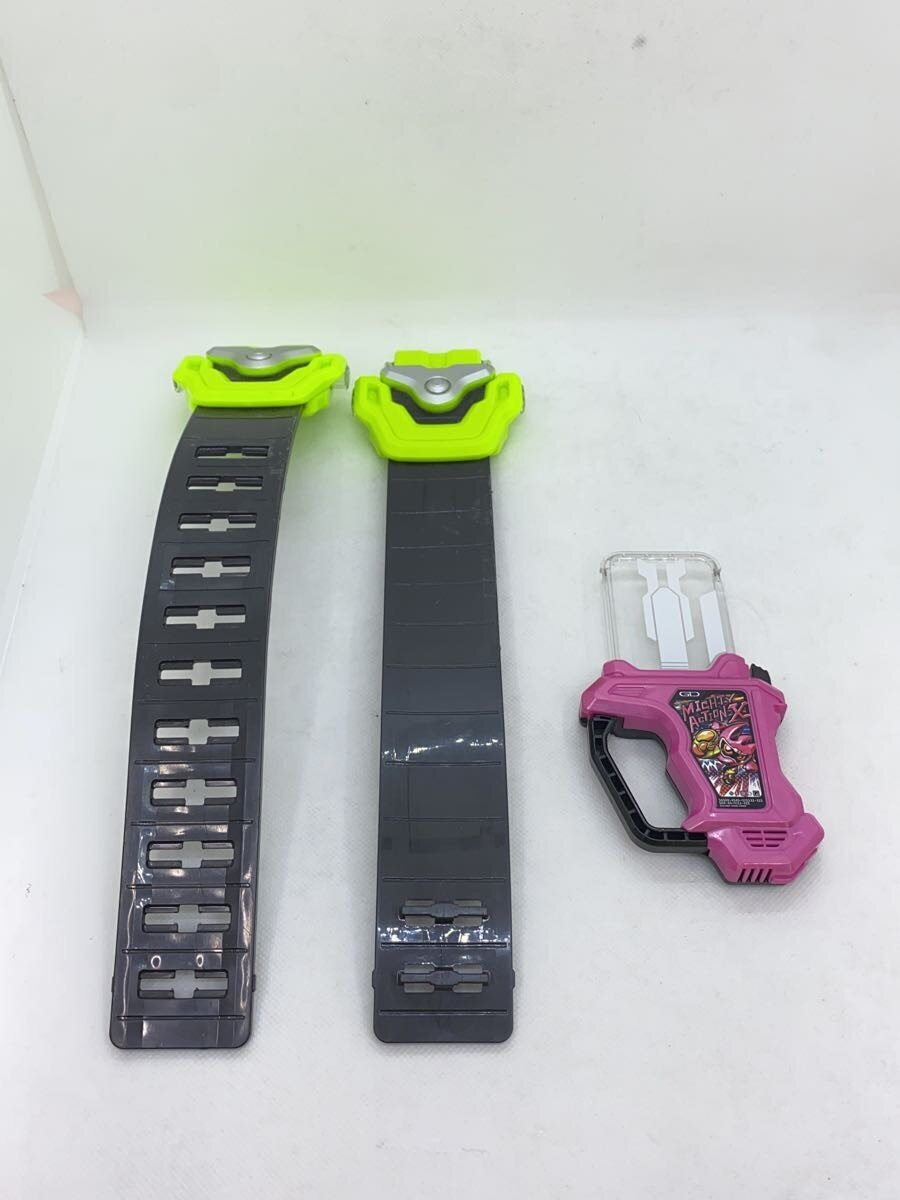 BANDAI Kamen Rider Ex-Aid DX Gamer Driver (belt clasp missing)