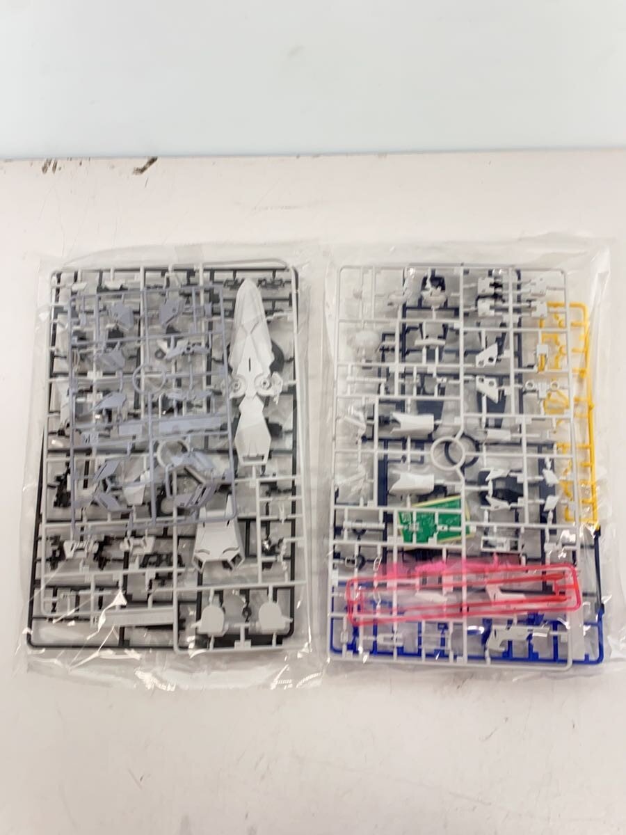 BANDAI SPIRITS Gunpla Plastic Model